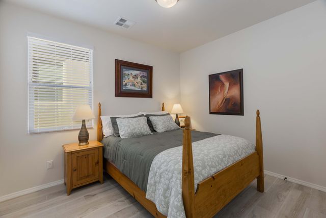 4337 Mountain Trail Loop NE, Rio Rancho, NM 87144