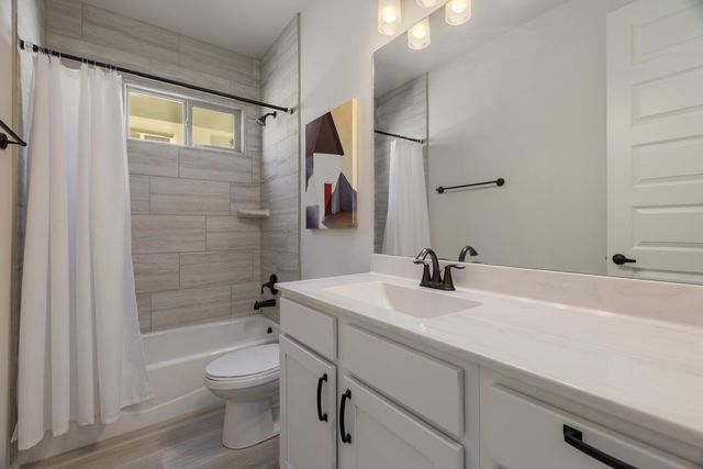 4337 Mountain Trail Loop NE, Rio Rancho, NM 87144