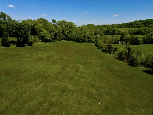 9591 Clovercroft Rd, Franklin, TN 37067