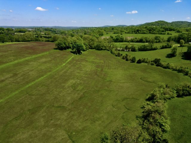 9591 Clovercroft Rd, Franklin, TN 37067