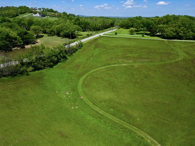 9591 Clovercroft Rd, Franklin, TN 37067