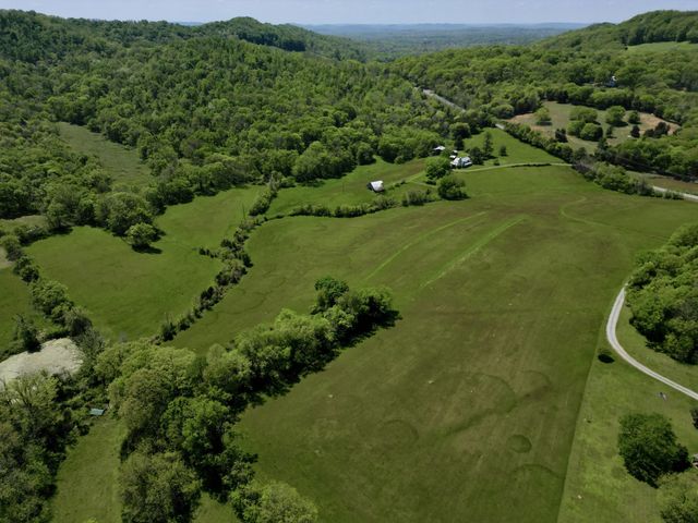 9591 Clovercroft Rd, Franklin, TN 37067