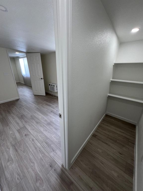 Image 25 of property listing at 2706 W Ashlan Avenue # 239, Fresno, CA 93705