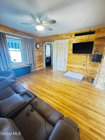 1602 Hawthorne Street, Schenectady, NY 12303