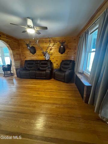 1602 Hawthorne Street, Schenectady, NY 12303
