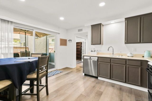 10818 Lamentin Ct, San Diego, CA 92124