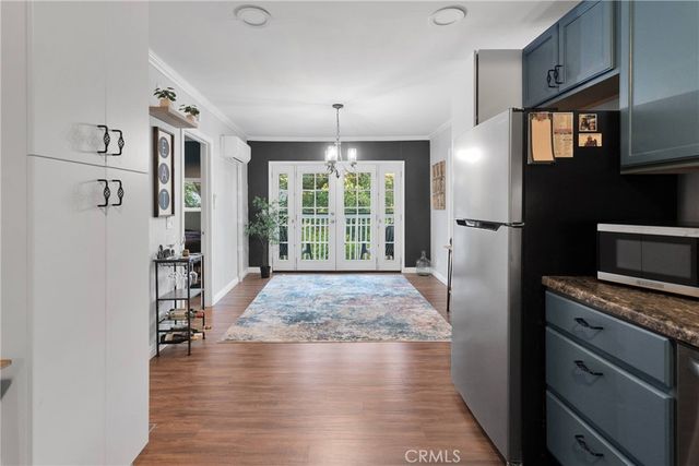 1056 Eagle Road, Wrightwood, CA 92397