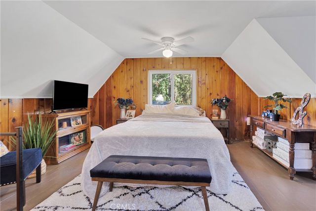 1056 Eagle Road, Wrightwood, CA 92397
