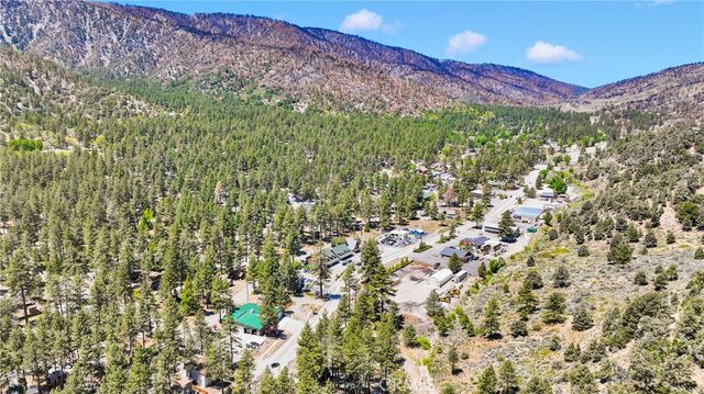 1056 Eagle Road, Wrightwood, CA 92397