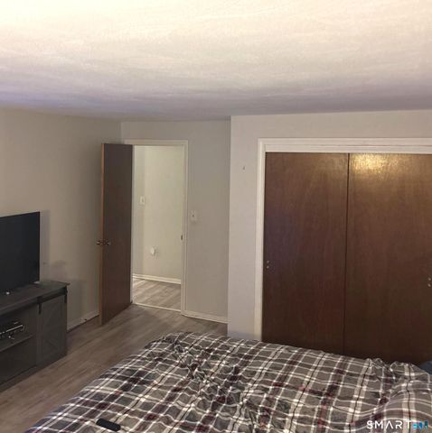 612 Blackstone Village 612, Meriden, CT 06450