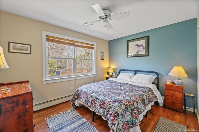 17 Jennifer Path, Westhampton Beach, NY 11978