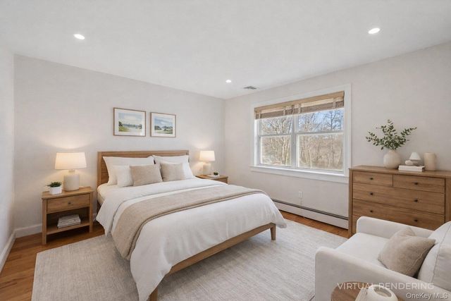 17 Jennifer Path, Westhampton Beach, NY 11978