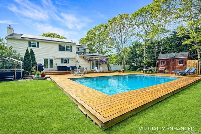 17 Jennifer Path, Westhampton Beach, NY 11978