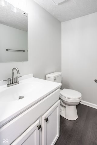 3542 Lacebark Drive, Indianapolis, IN 46235