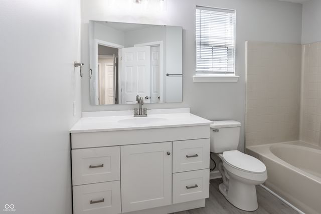 3542 Lacebark Drive, Indianapolis, IN 46235