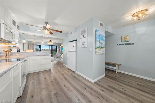 1440 Middle Gulf DR 4C, Sanibel, FL 33957