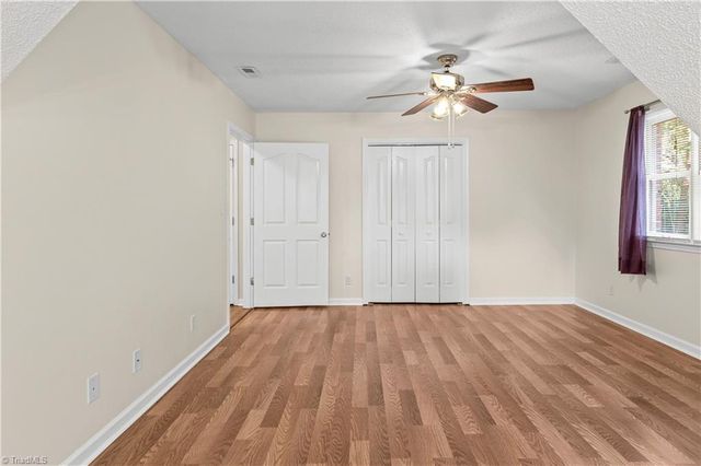 6045 Stone Bluff Drive, Clemmons, NC 27012