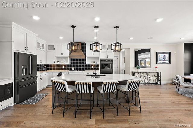 21369 Ballantyne Boulevard, Novi, MI 48167