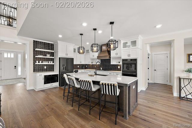 21369 Ballantyne Boulevard, Novi, MI 48167