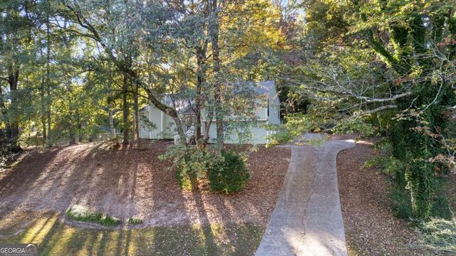 495 Ramsdale Drive, Roswell, GA 30075