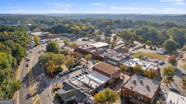 495 Ramsdale Drive, Roswell, GA 30075