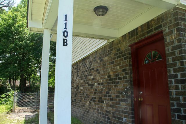 110 Roberta Drive B, Summerville, SC 29485
