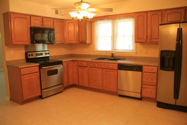 110 Roberta Drive B, Summerville, SC 29485