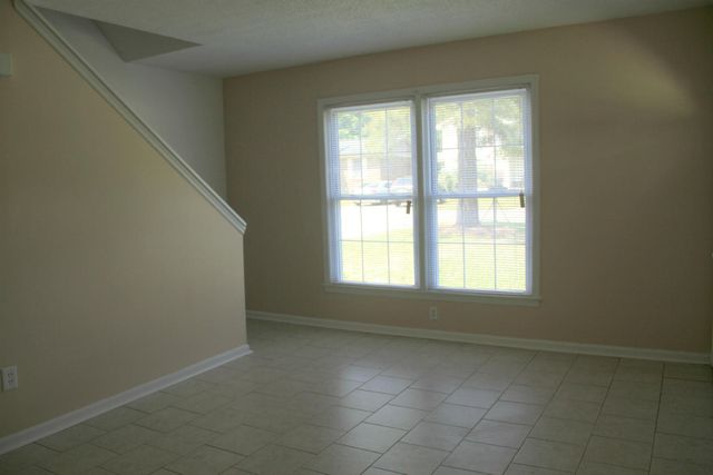 110 Roberta Drive B, Summerville, SC 29485