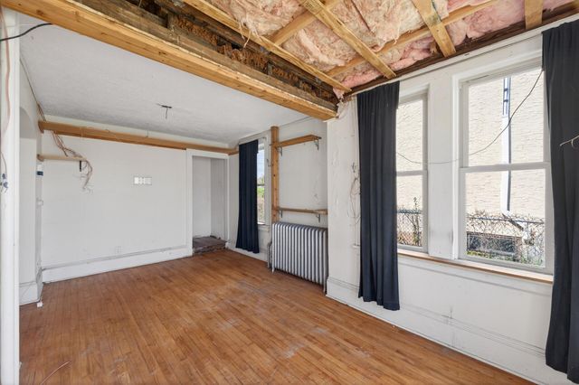 206 6th Avenue S, South Saint Paul, MN 55075