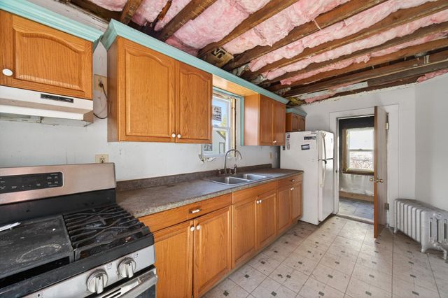 206 6th Avenue S, South Saint Paul, MN 55075