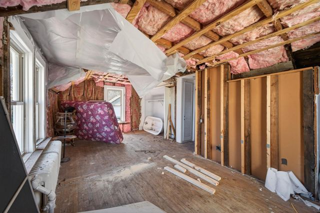 206 6th Avenue S, South Saint Paul, MN 55075