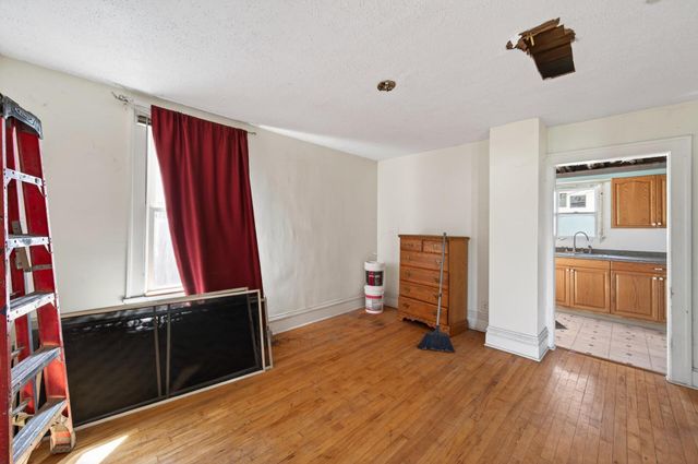 206 6th Avenue S, South Saint Paul, MN 55075