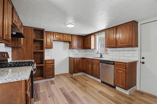 1509 NW 4th Street, Oklahoma City, OK 73106
