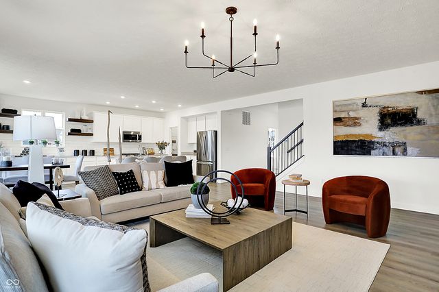 2412 Red Squirrel Way, Zionsville, IN 46077