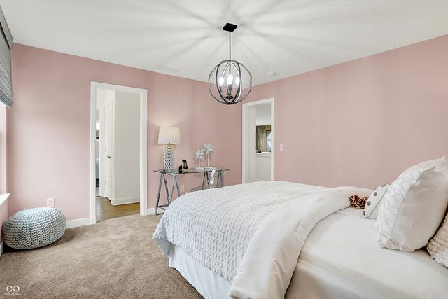 2412 Red Squirrel Way, Zionsville, IN 46077