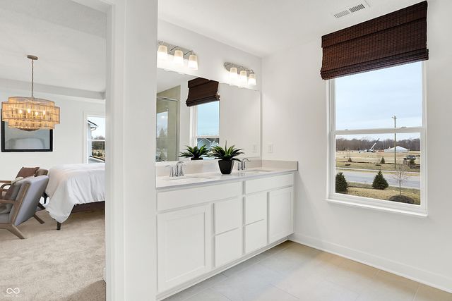 2412 Red Squirrel Way, Zionsville, IN 46077
