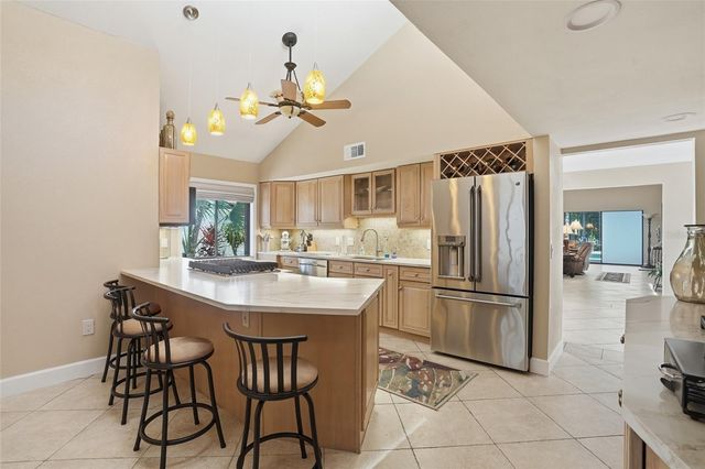 25188 MARION AVENUE 10, Punta Gorda, FL 33950