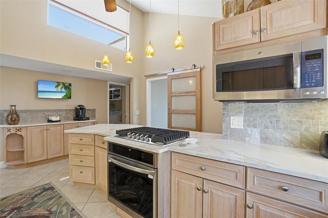 25188 MARION AVENUE 10, Punta Gorda, FL 33950