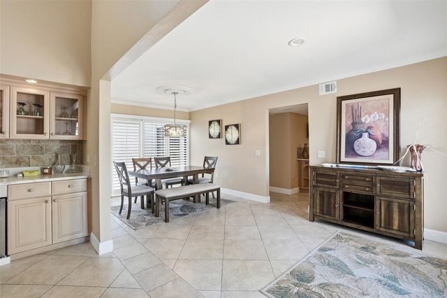 25188 MARION AVENUE 10, Punta Gorda, FL 33950