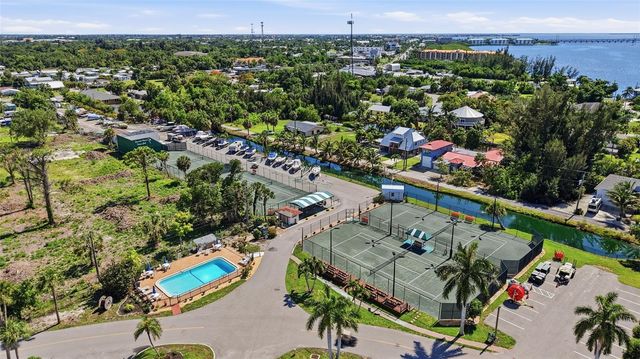 25188 MARION AVENUE 10, Punta Gorda, FL 33950