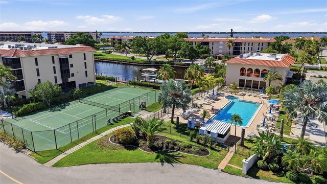 25188 MARION AVENUE 10, Punta Gorda, FL 33950