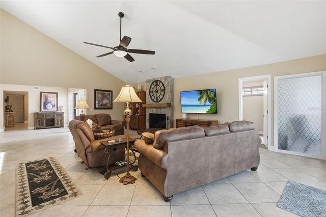 25188 MARION AVENUE 10, Punta Gorda, FL 33950