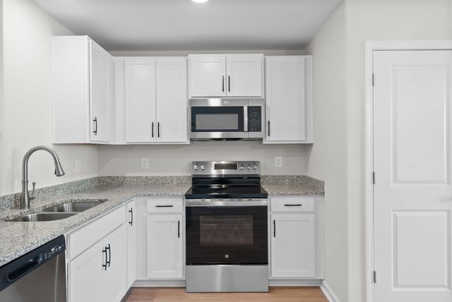 1308 Franklin St Apt A6, Clarksville, TN 37040