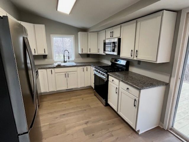 34661 N Gerberding Avenue, Ingleside, IL 60041