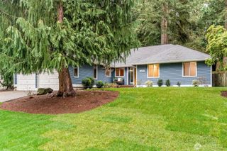 21007 Pioneer Way, Edmonds, WA 98026