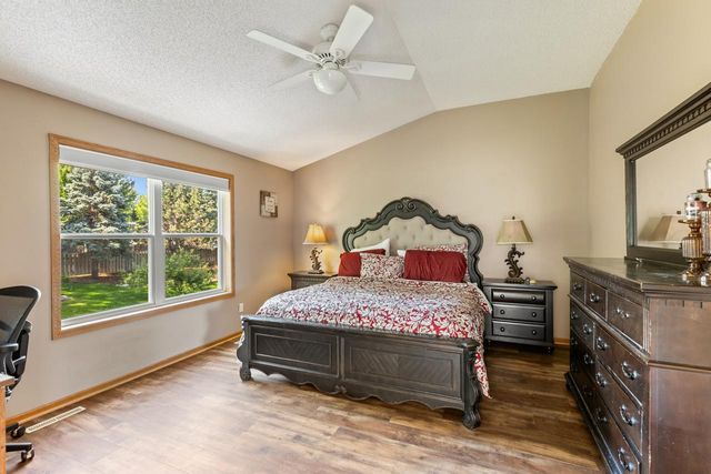 17993 89th Place N, Maple Grove, MN 55311