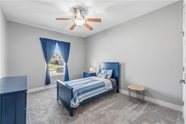 4224 S White Sands Court, Blue Springs, MO 64015