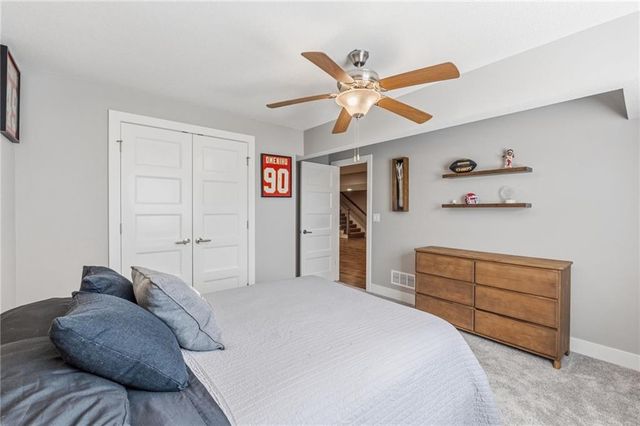 4224 S White Sands Court, Blue Springs, MO 64015