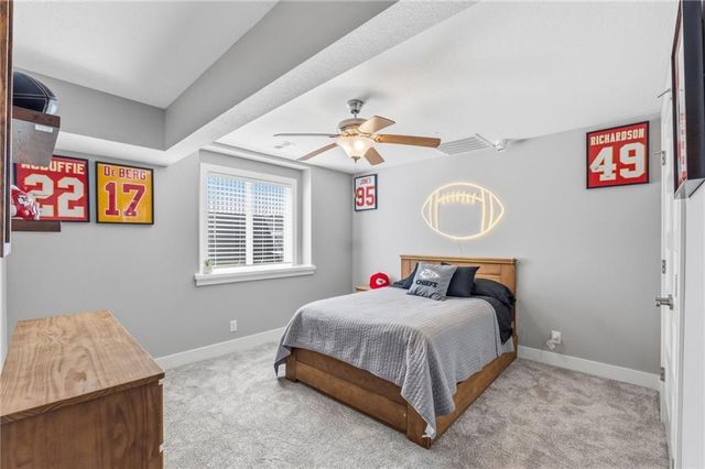 4224 S White Sands Court, Blue Springs, MO 64015