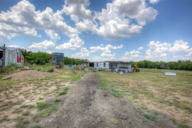 1436 County Road 4122, Campbell, TX 75422